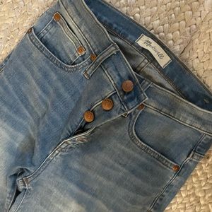 Size 24 madewell straight jeans